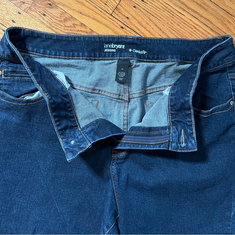 Classic High-Rise Dark Blue Women’s Jeans - Picture 6 of 6